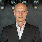 Kroma Pierre Trainer